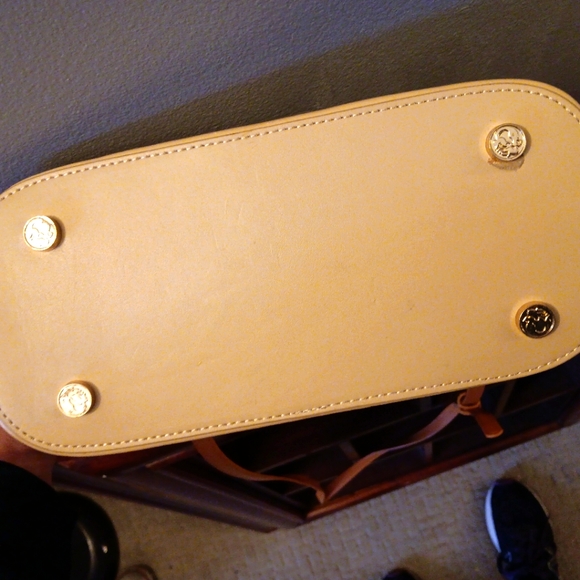 Burgundy and tan medium tote by Milan - Picture 4 of 5